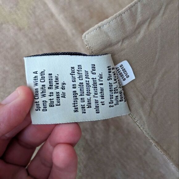 Pottery Barn tan and gold table runner 18 x 108 - Picture 4 of 4